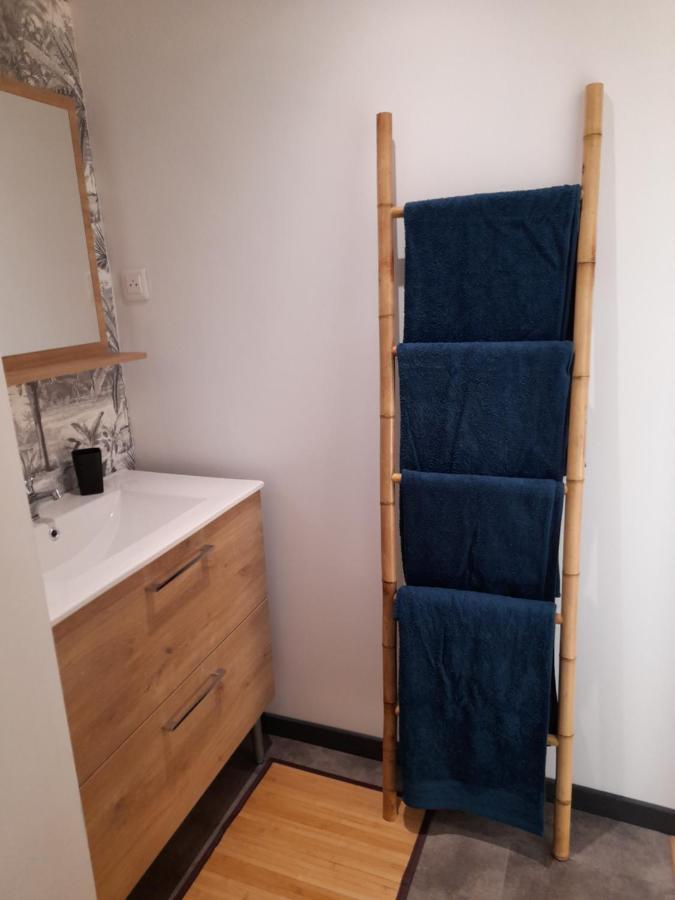 Appartement Refait A Neuf Leffrinkhoucke Bagian luar foto